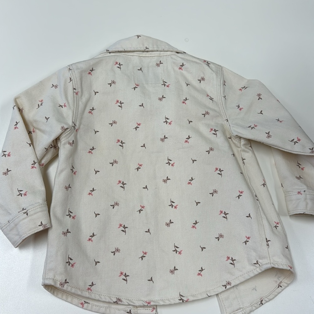 Short sleeve top with button up Shirt/Jacket - Picture 3 of 6